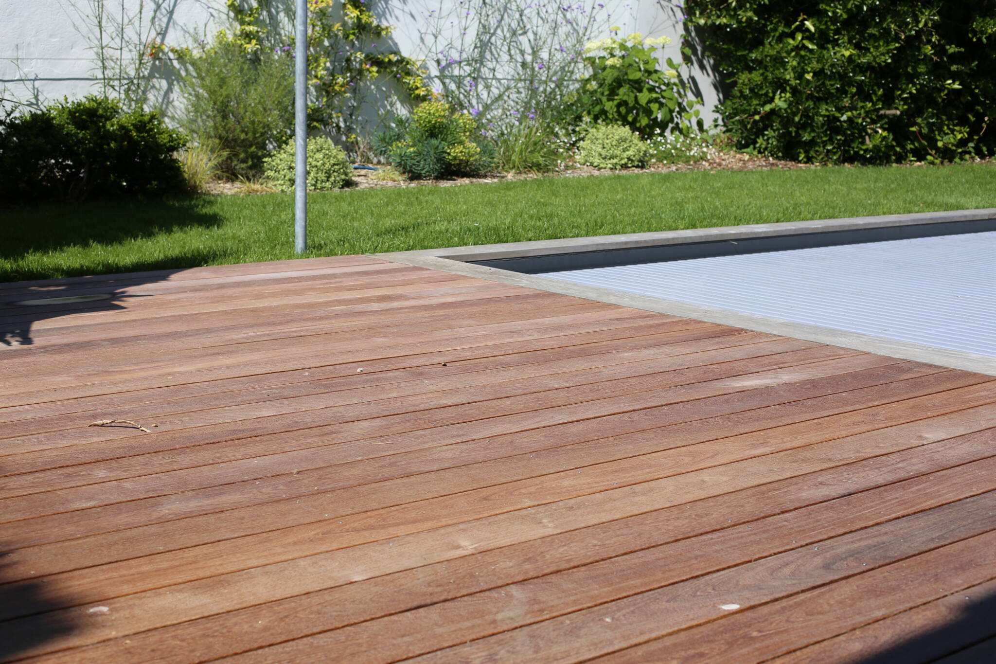 terrasse en ipé sans patine grise